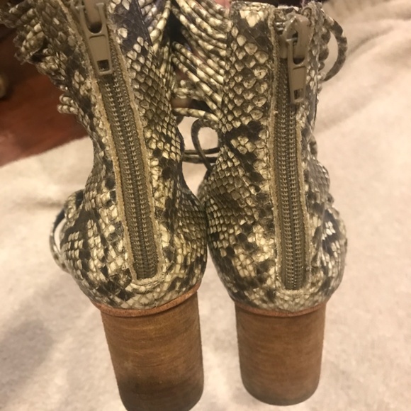 Jeffrey Campbell shoes - Picture 3 of 4